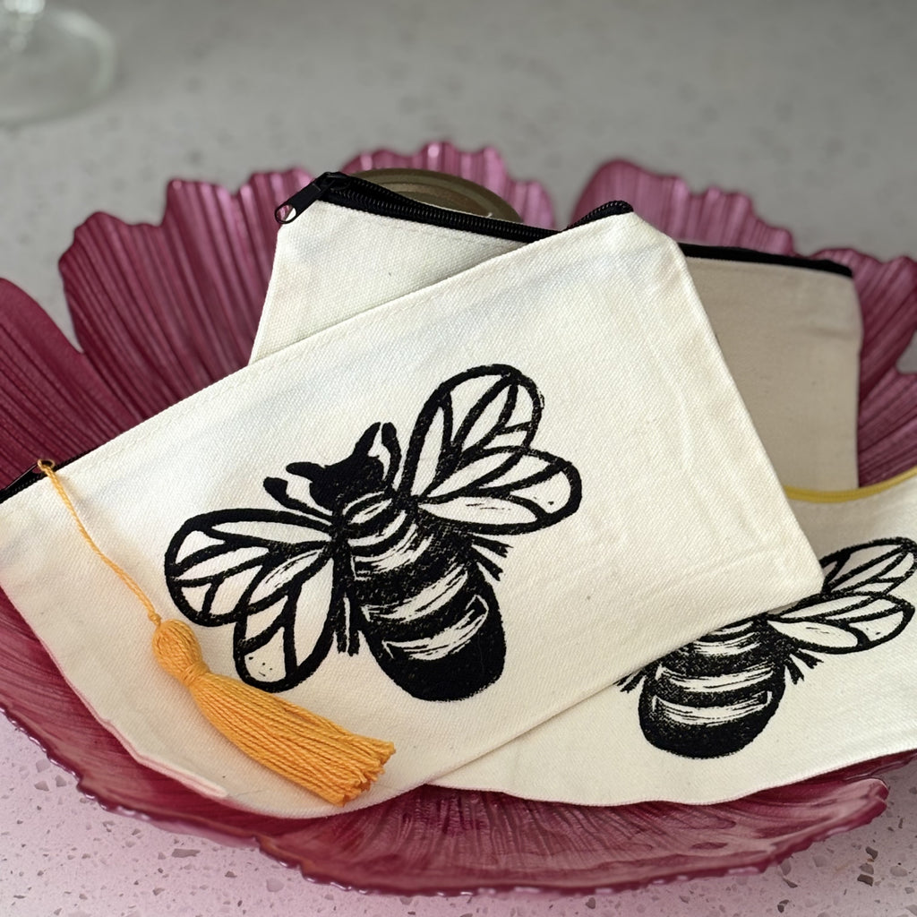 Accessory Pouch with Colored Zipper • Bee