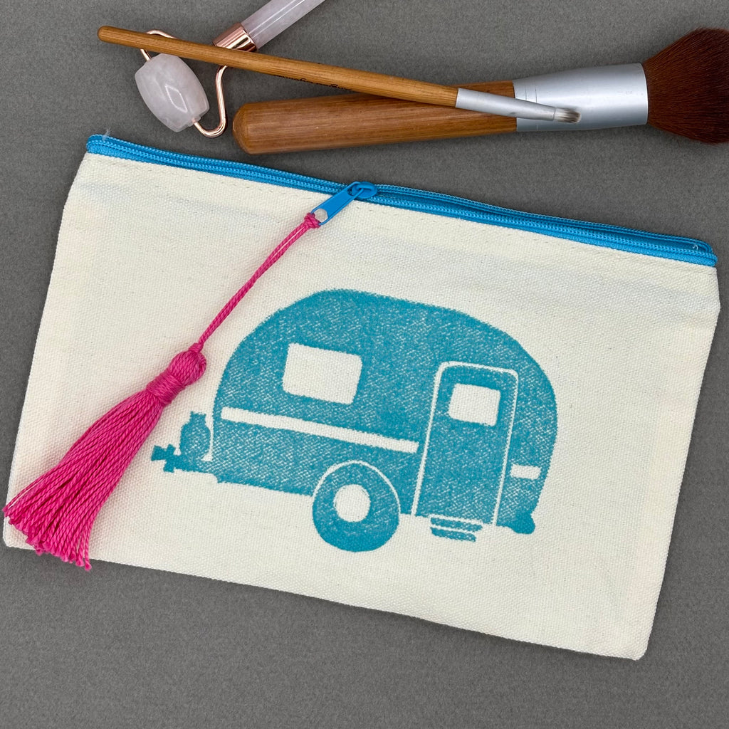 Accessory Pouch with Colored Zipper • Camper