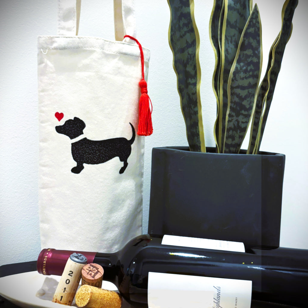Wine Bottle Tote •Dachshund•