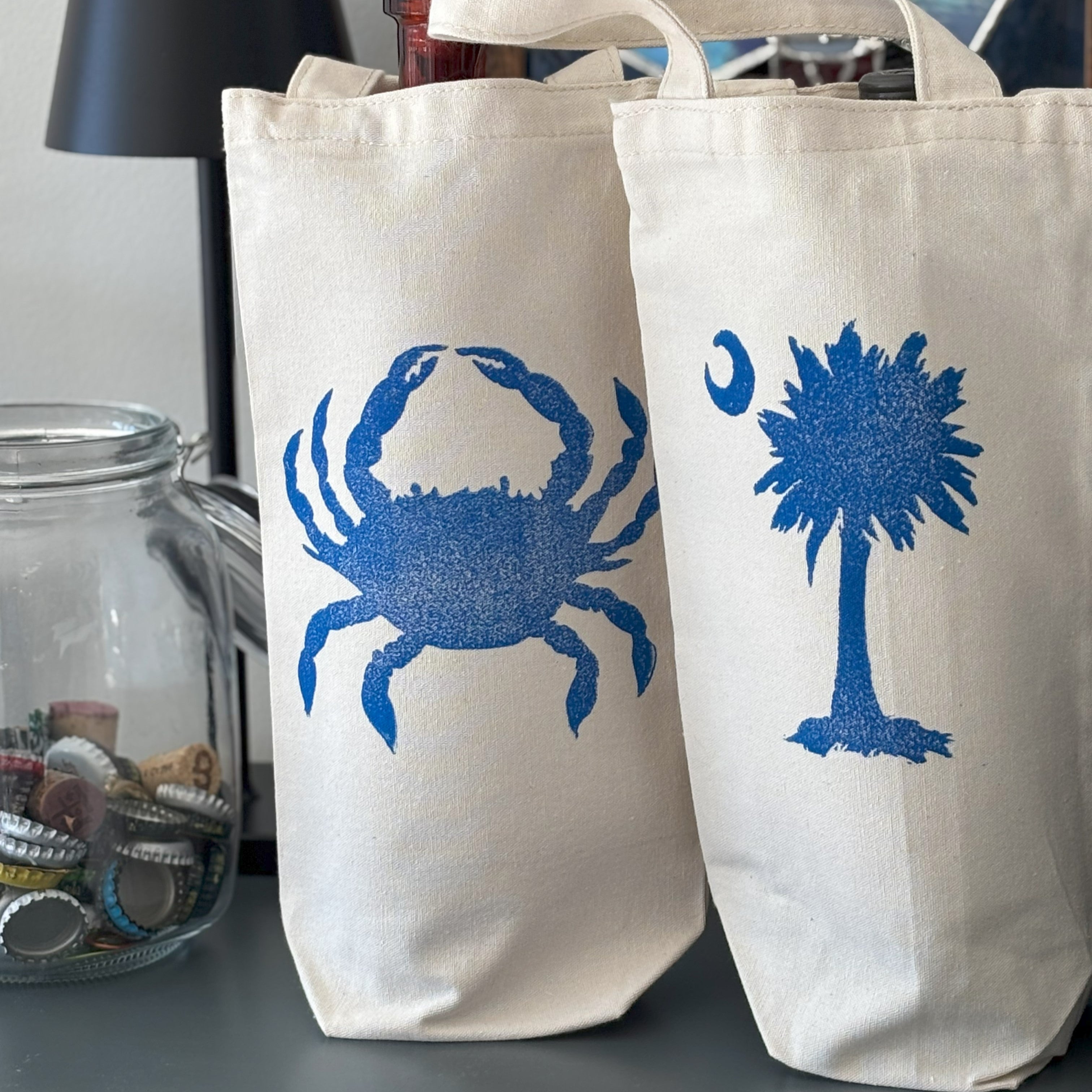 Wine Bottle Tote •Crab•